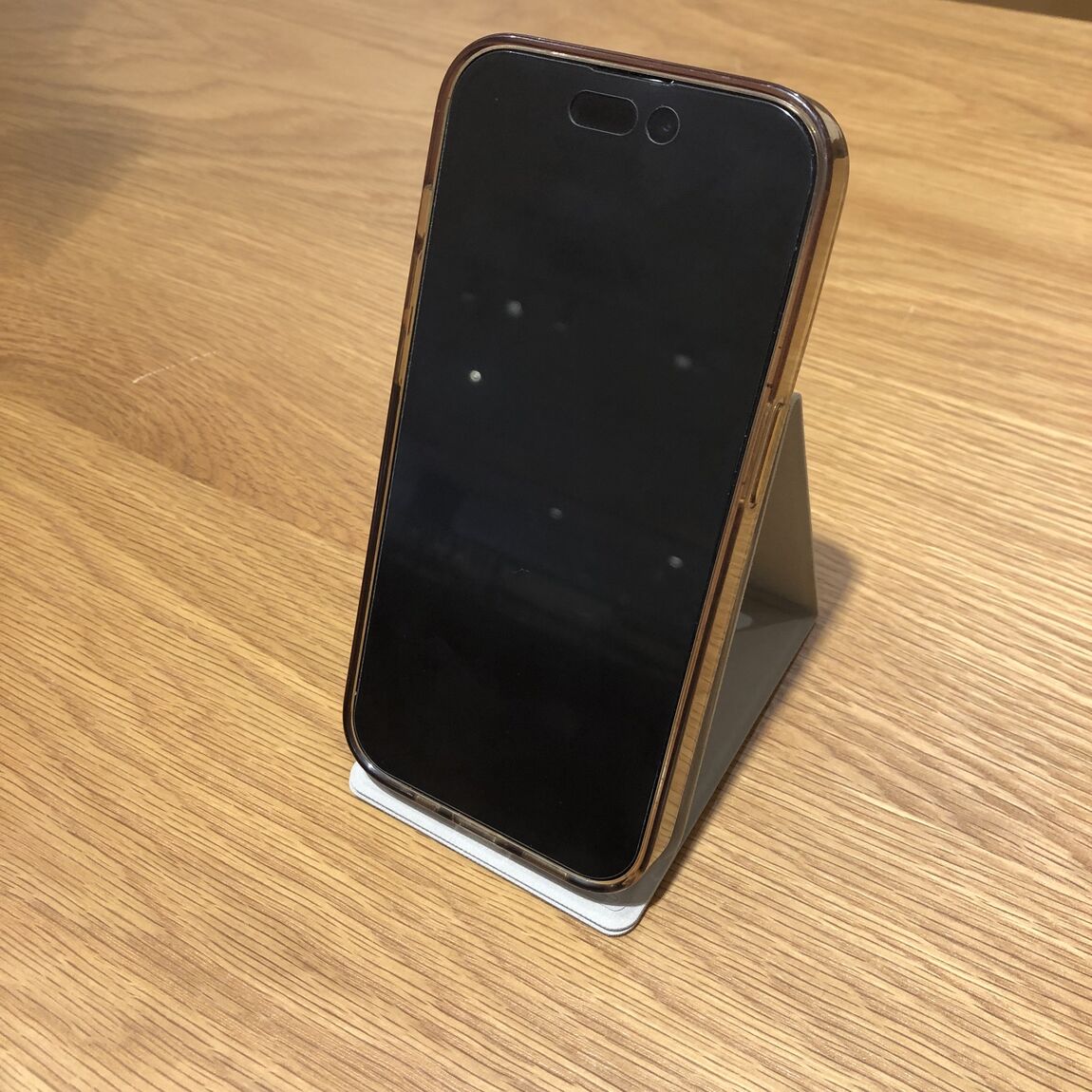 ルビットパーク南草津】 新商品 折りたためるスマホスタンド｜ 無印良品